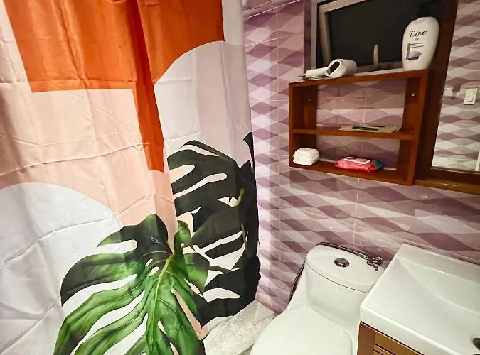 Luxx Suites Bgc *