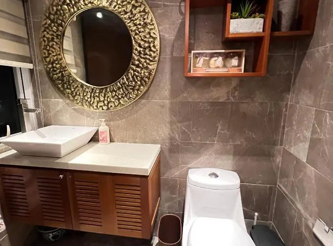 Apartment Luxx Suites Bgc Manila